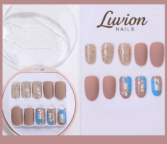 Luvion Nails Premium Press-On Nail Kit – Geometric Azure Art & Champagne Shimmer (30 Pcs)