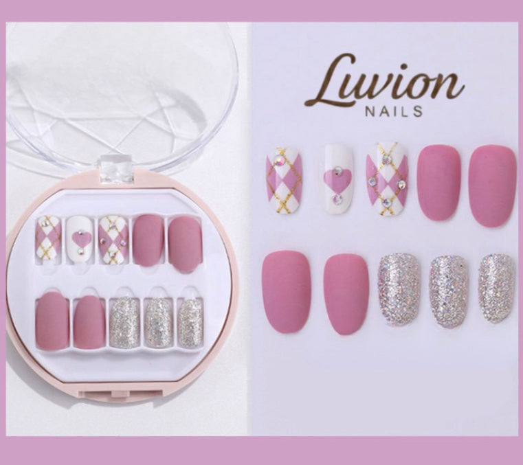 Luvion Nails Premium Press-On Nail Kit – Pink Diamond Quilt & Silver Shimmer (30 Pcs)